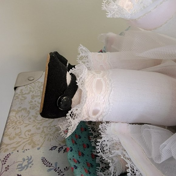 Vintage Madame Alexander Doll 8" Beth - Little Women - Picture 9 of 10